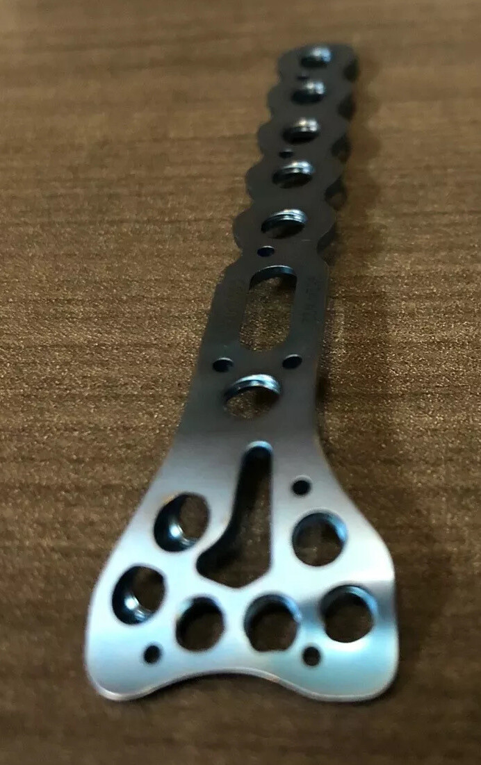 Arthrex Titanium Volar Distal Radius Plate, 7-hole, narrow width, left