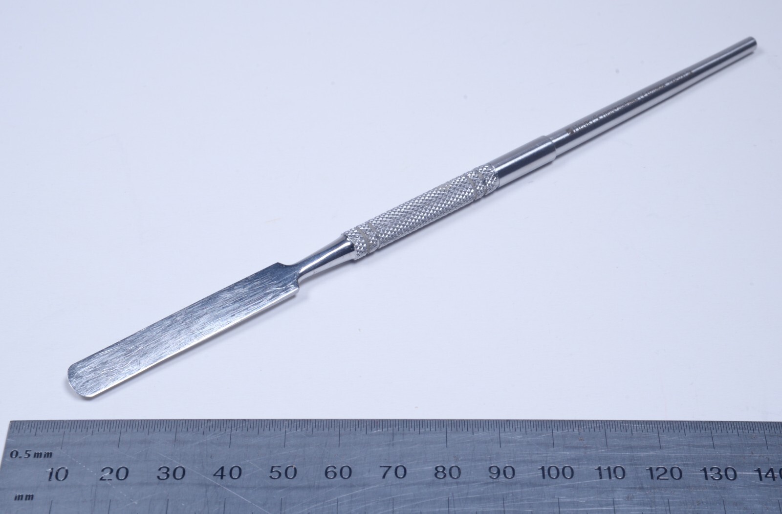 Henry Schein #100-5231 Cement Spatula 24 Stainless Steel 7″ Surgical