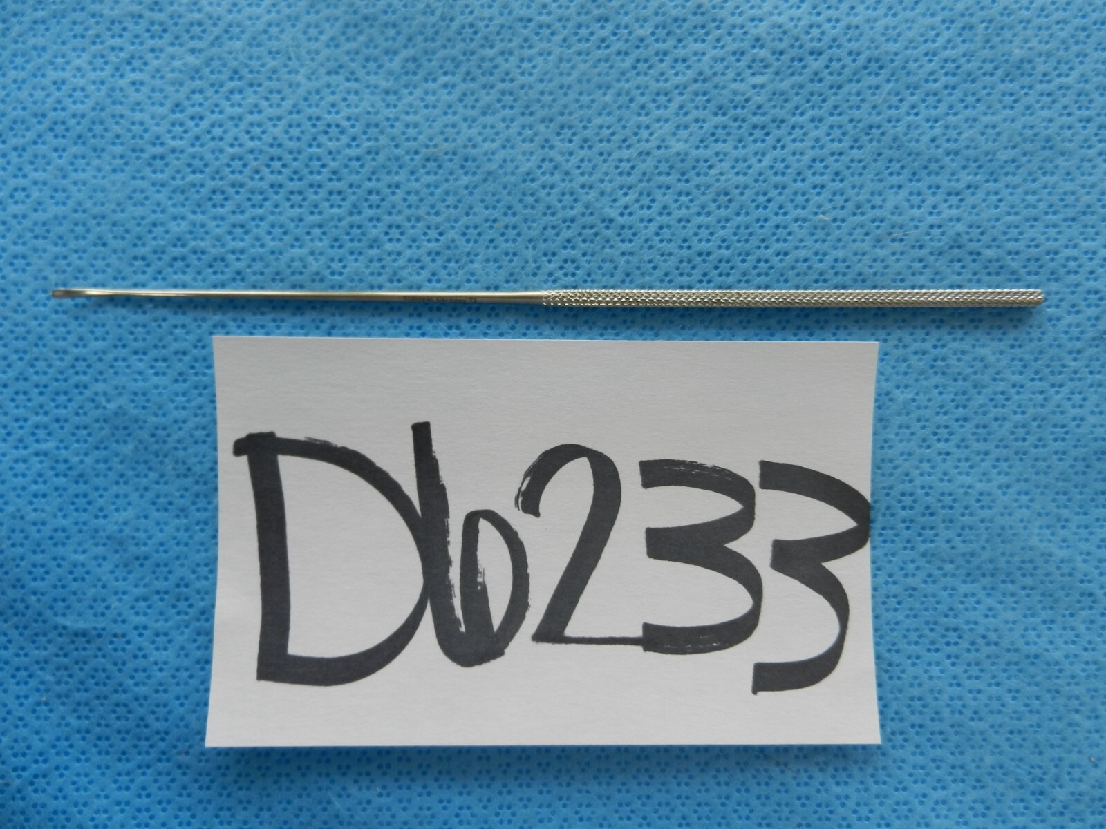 D6233 Aesculap Opthalmic Surgical Spatula Curved Tip 19.5cm MD140R