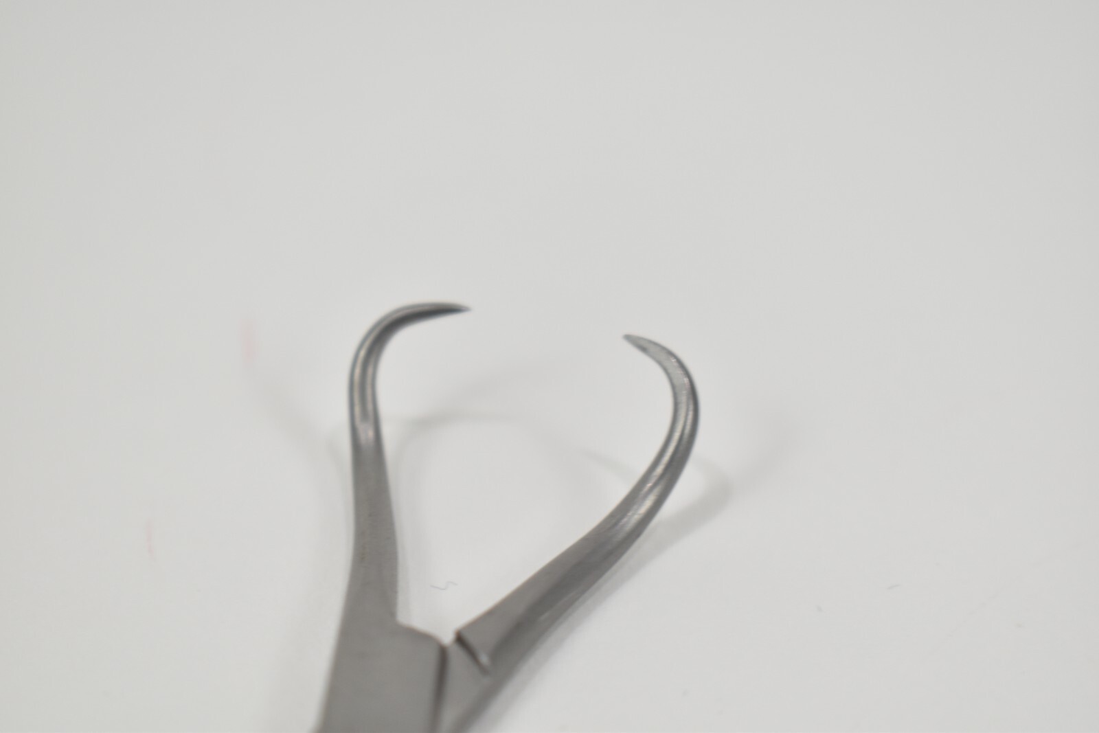 Medical Surgical Towel Clamp – Set of 3 CODMAN Stainless Backhaus 4″ Clamps