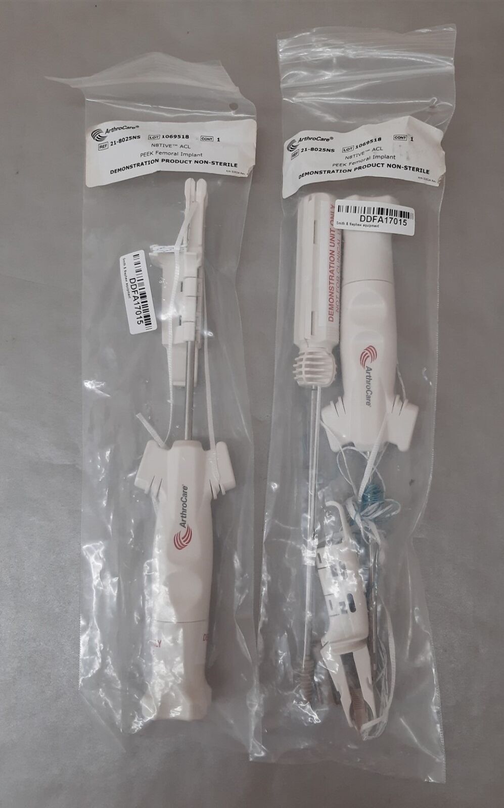 (Lot of 2) ArthroCare 21-8025NS N8TIVE ACL PEEK Femoral Implant