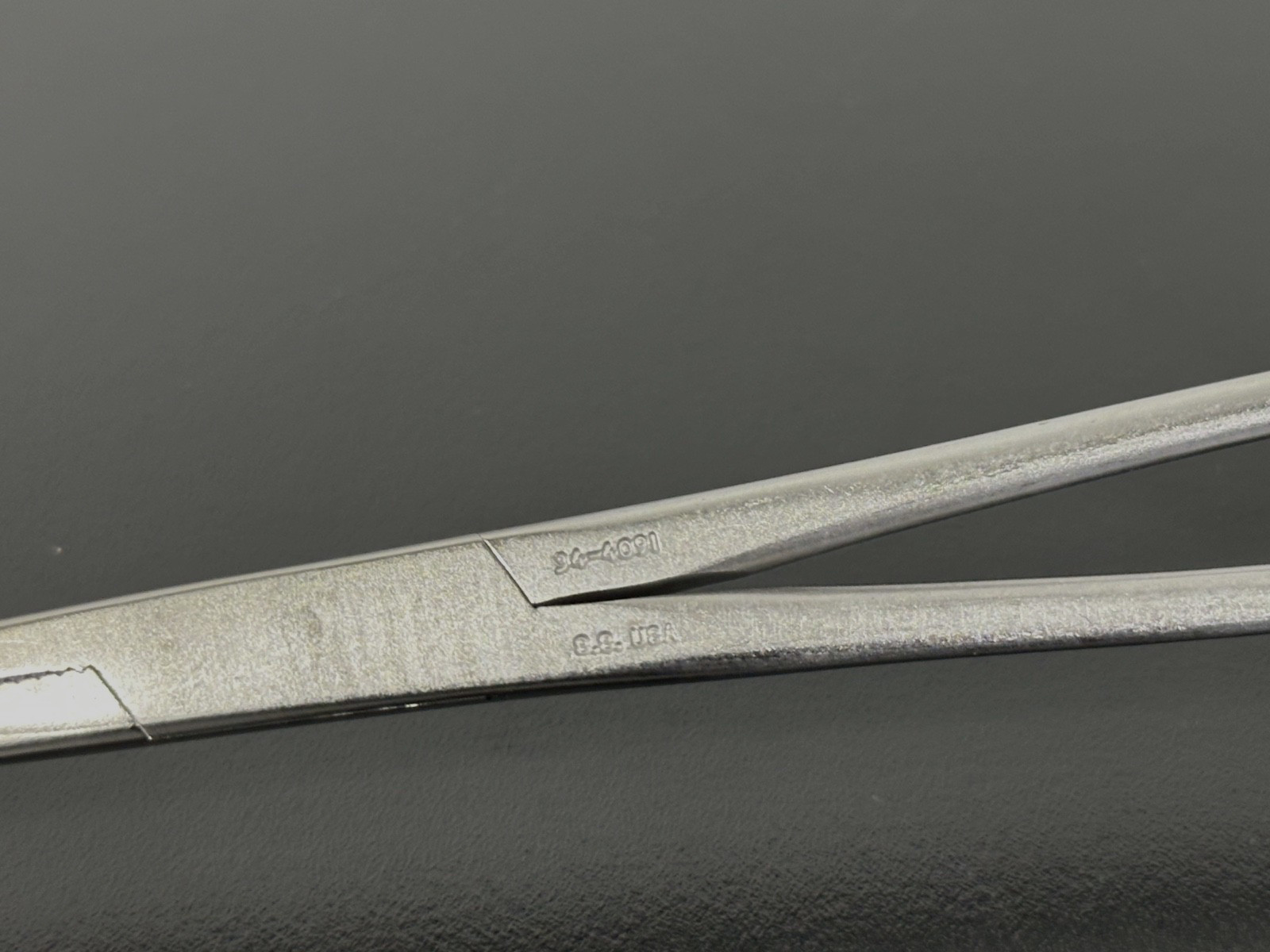Codman 34-4091 Curved Hemostatic Forceps Medical Clamp Germany