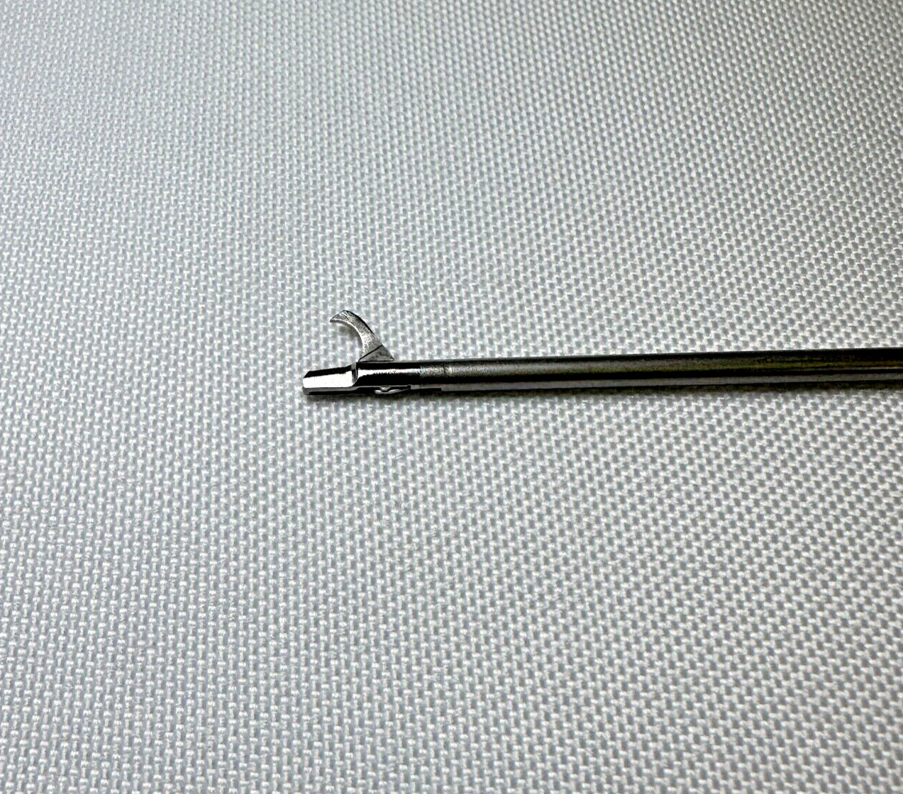 Linvatec SHUTT 2.10011 Arthroscopic Micro-Scissors, 2.7mm, STR