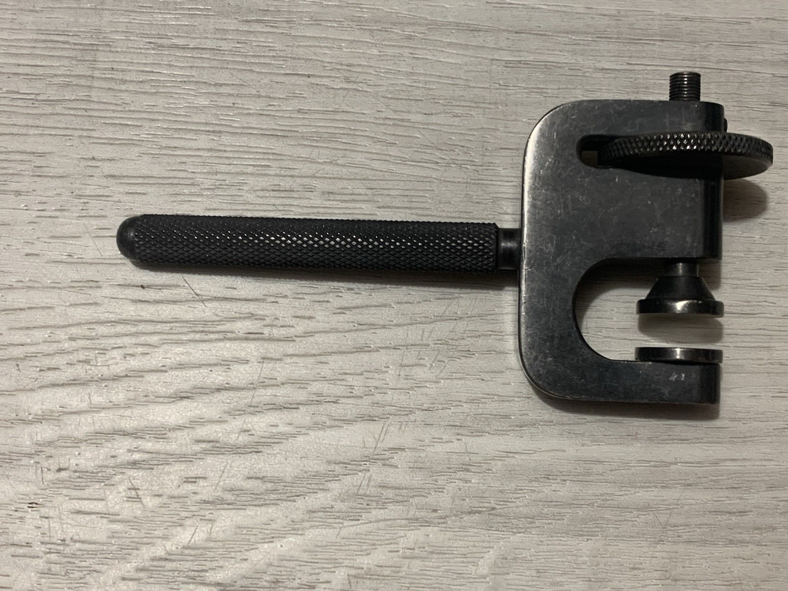 Richards Anodized Vein Press